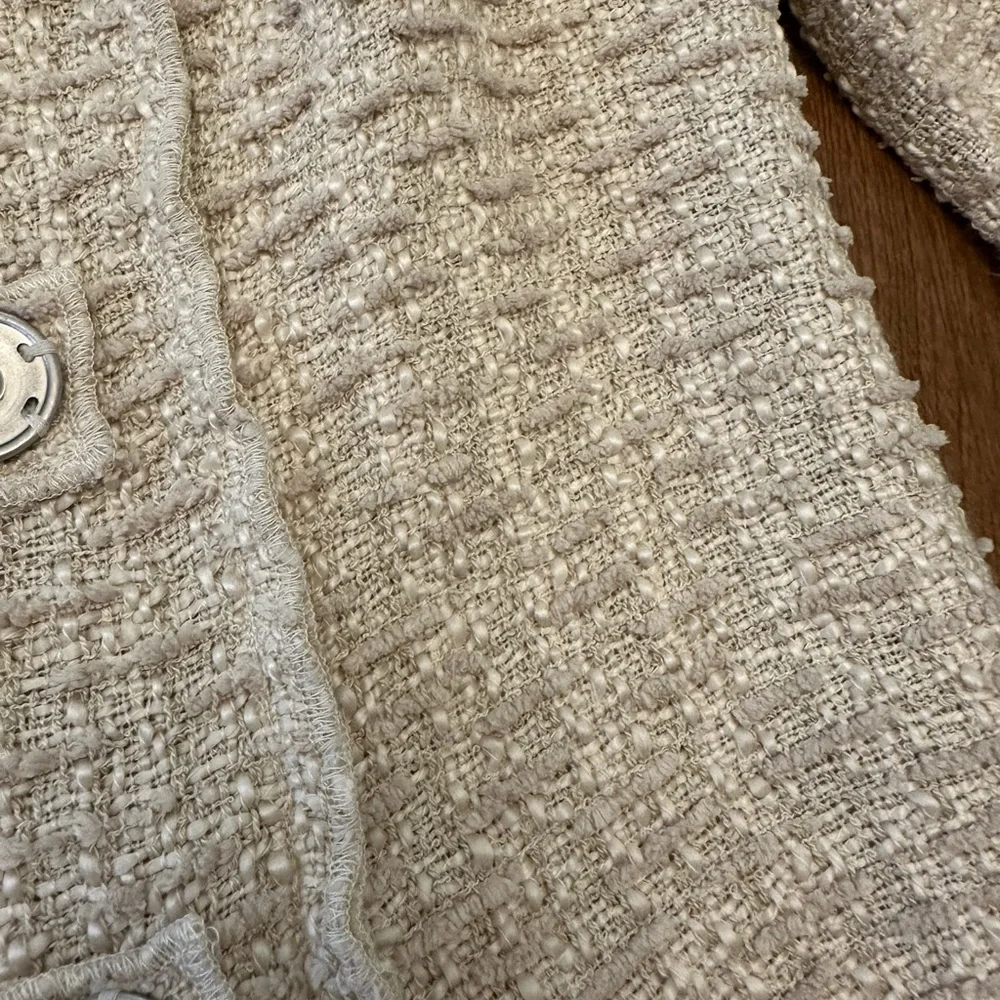 CAbi Jacket Women’s Medium Cream Textured Knit Blazer Snap Buttons - Picture 2 of 11